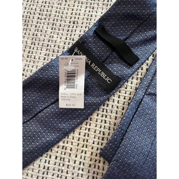 Banana republic ties set of 3 - Picture 4 of 6
